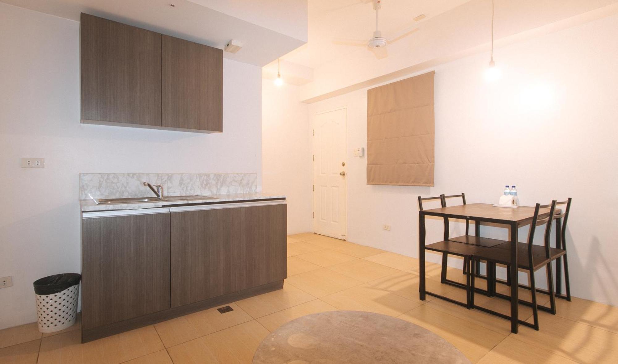 59 Xavierville By Reddoorz Cubao Екстериор снимка