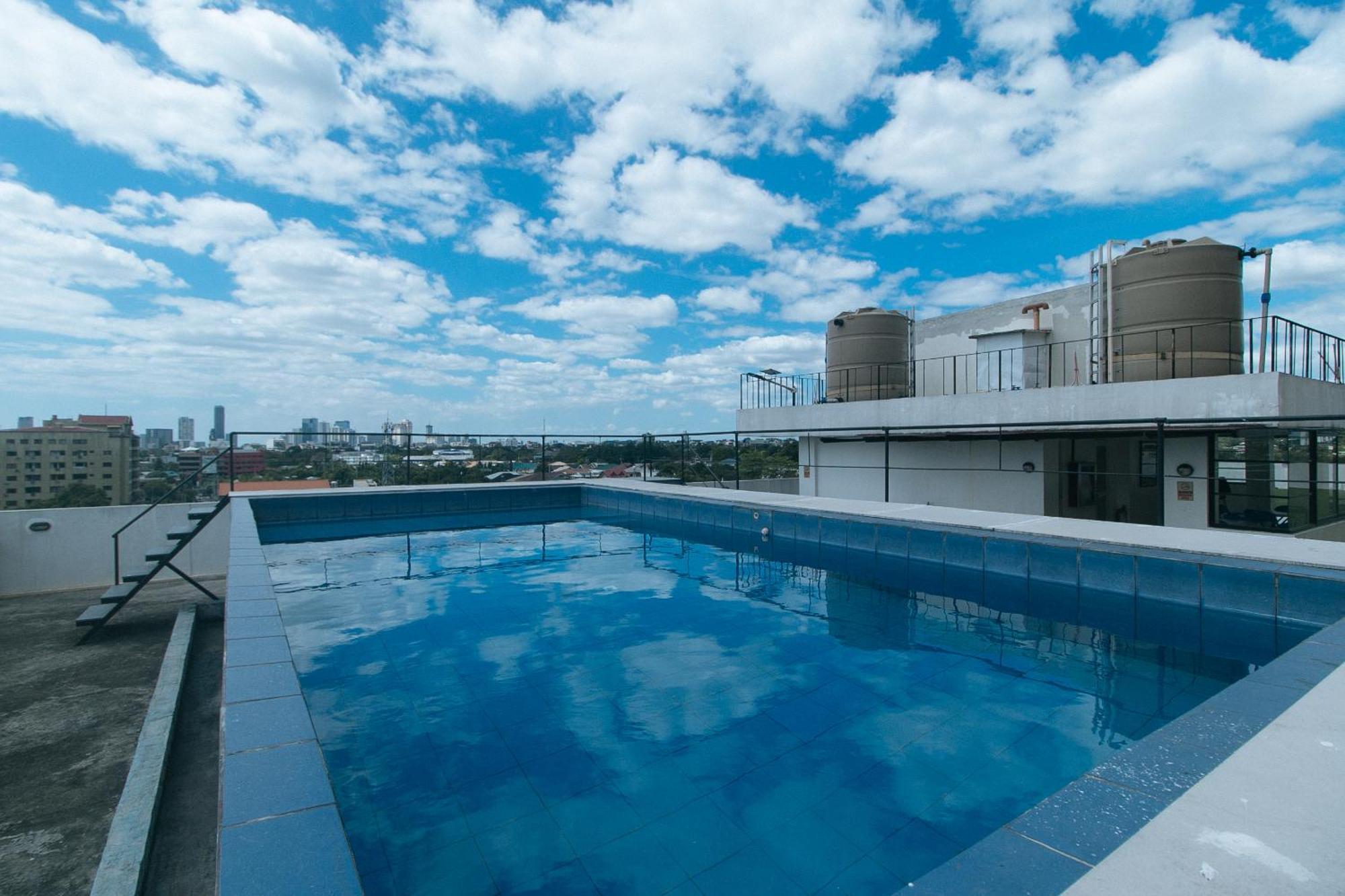 59 Xavierville By Reddoorz Cubao Екстериор снимка